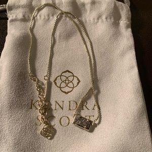 Kendra Scott gld Necklace